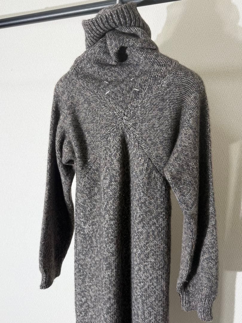 メゾンマルジェラ ハイネックニットワンピース ヴィンテージ