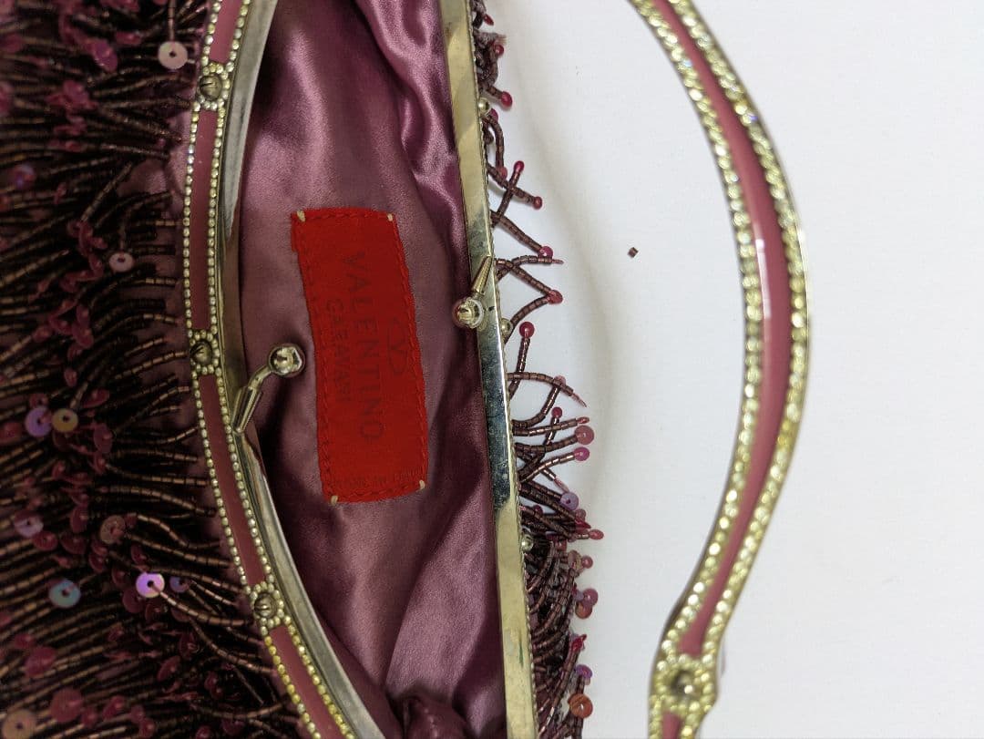 ビーズ装飾付きワインレッドパーティーバッグ