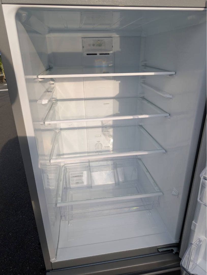 izumi　美品 AQUA 冷蔵庫 201L 2023年式 シルバー