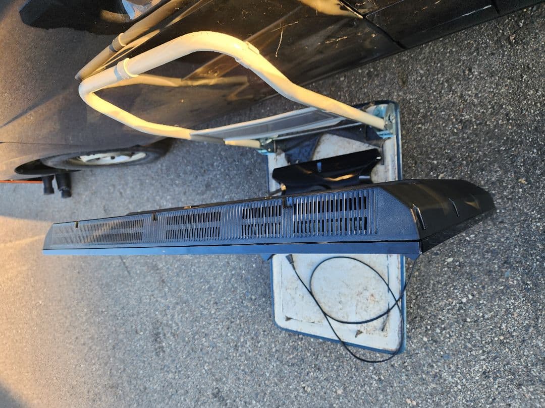 HITACHI Wooo 液晶テレビ　L37-XP05 　リモコンなし