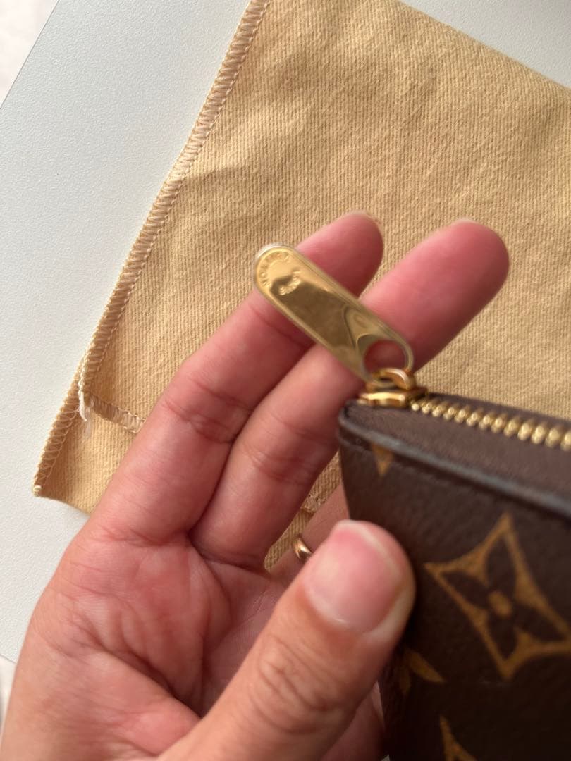 ルイヴィトン　パース