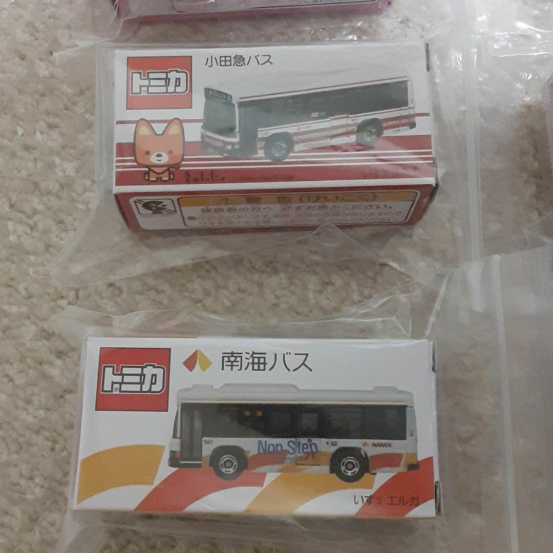 新品　未使用　綺麗です　4個　トミカ　人気　バスコレクション