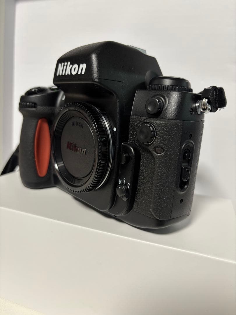【piyo9298✨】Nikon F100 フィルム一眼レフカメラ　難あり