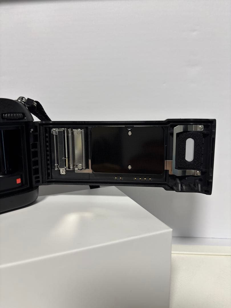 【piyo9298✨】Nikon F100 フィルム一眼レフカメラ　難あり