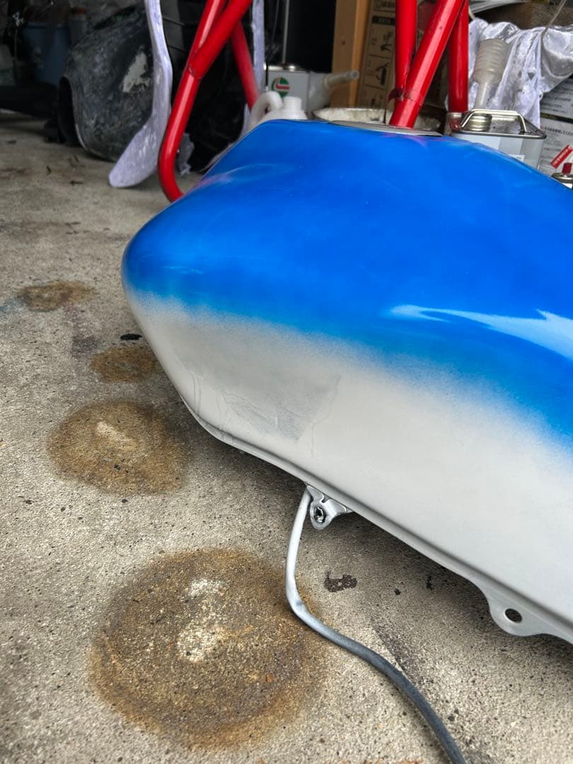 ホーネット250タンク