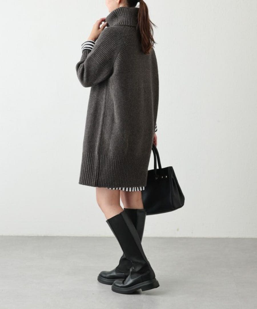 美品　TICCA ウール100％　ニットワンピース タートルネック　ティッカ