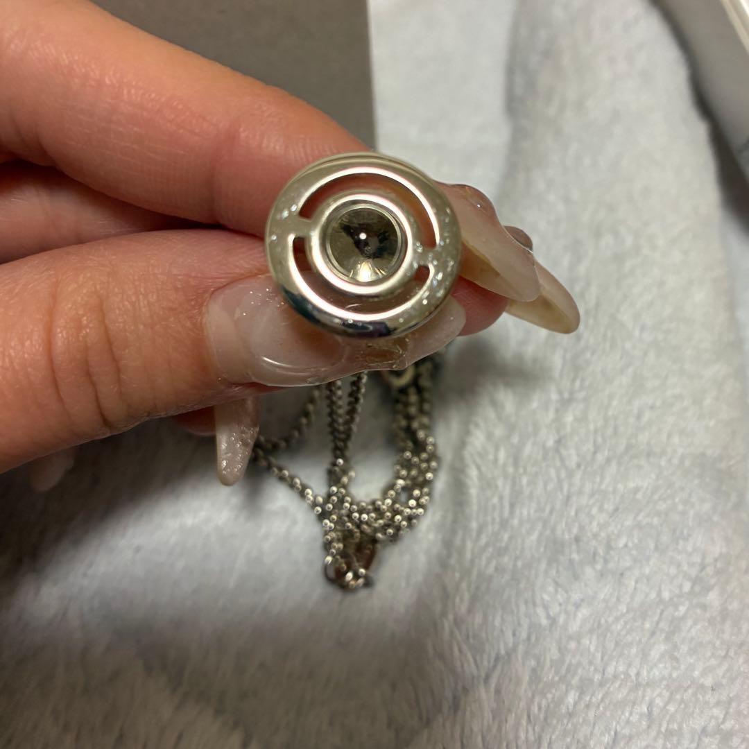 アクセサリー Vivienne Westwood New Petite Orb Pendant