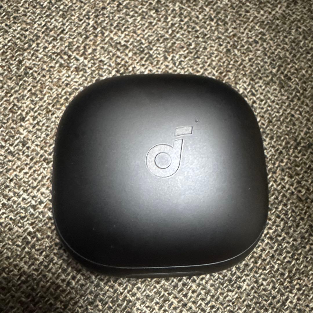 Soundcore Liberty 4 Pro モバイル充電器付き