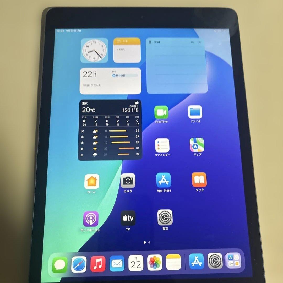 8世代iPad 10.2インチ スペースグレー 本体 Apple Pencil