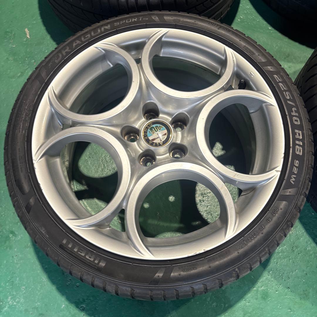 【売切！】アルファロメオ　ジュリエッタ　18インチ　アルミホイール