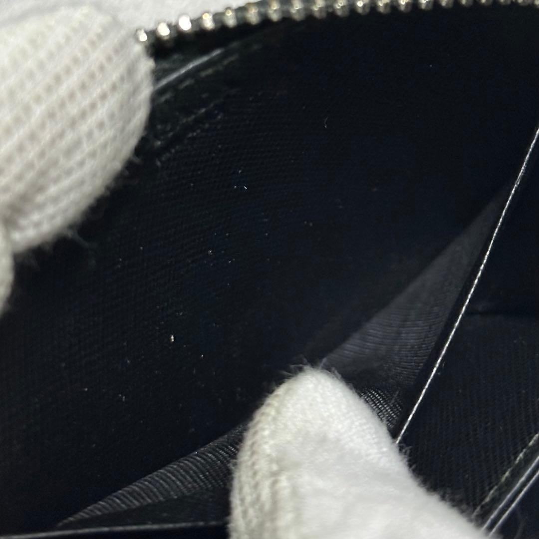 PRADA プラダ　ケース　三角ロゴ　ブラック　サフィアーノレザー