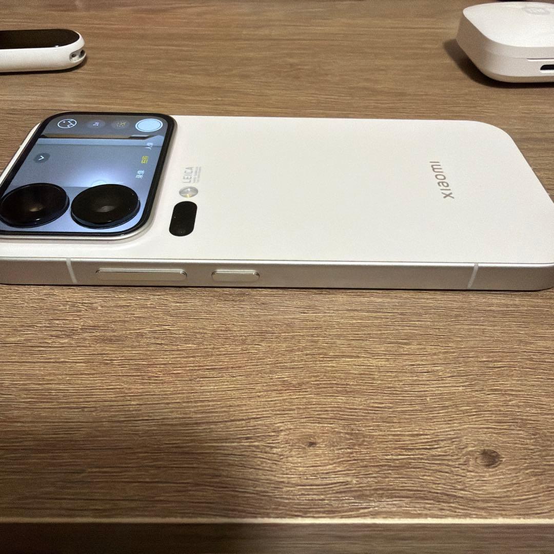 Xiaomi17Pro 12+512時計イヤホン付き