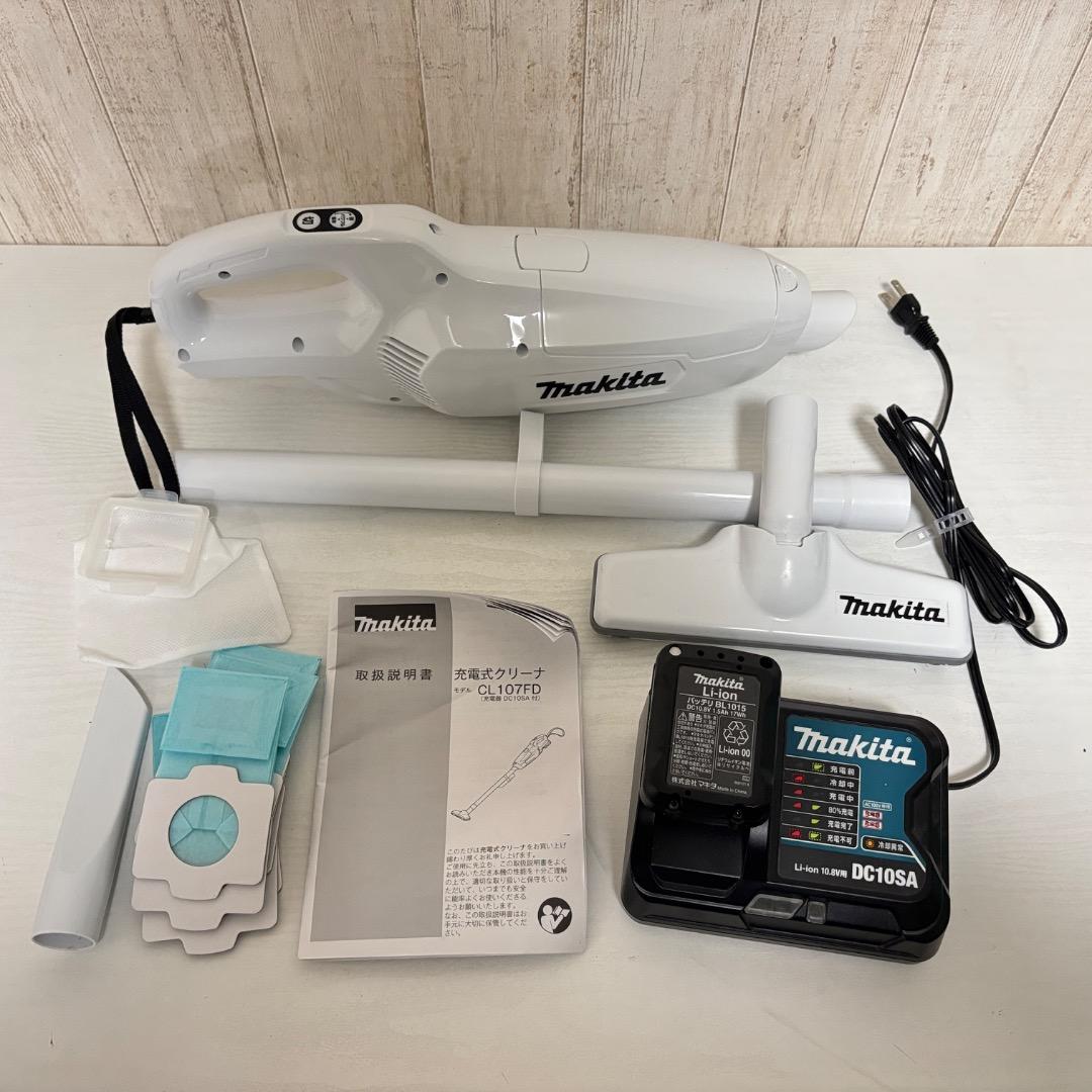 Makita CL107FD 充電式クリーナー 紙パック付き
