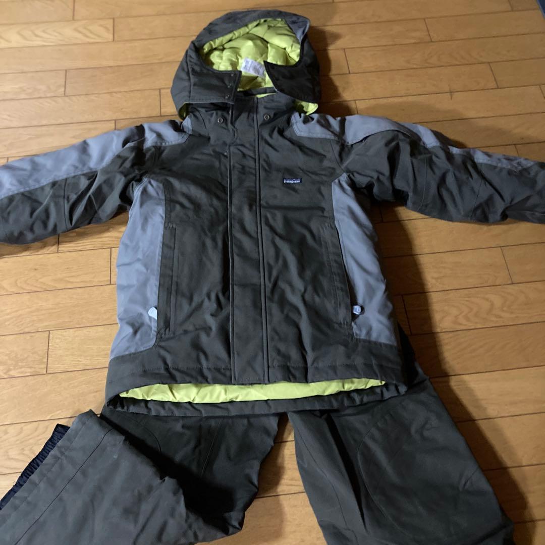patagonia 子ども用スキーウェアオリーブグリーンM（10）130
