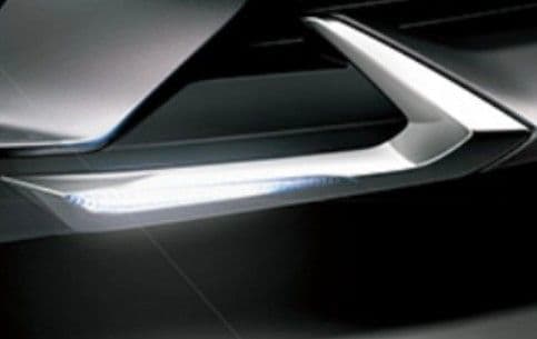 50プリウスモデリスタデイライト