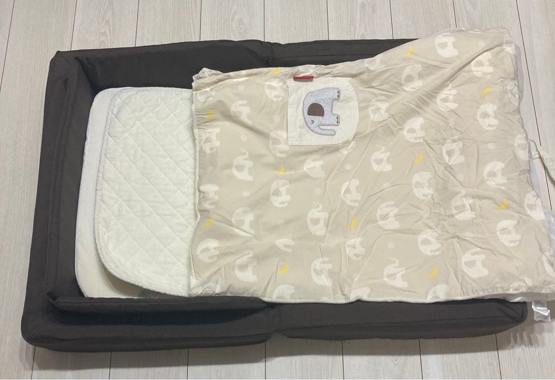 ファルスカ farska コンパクトベッド フィット ブラウン