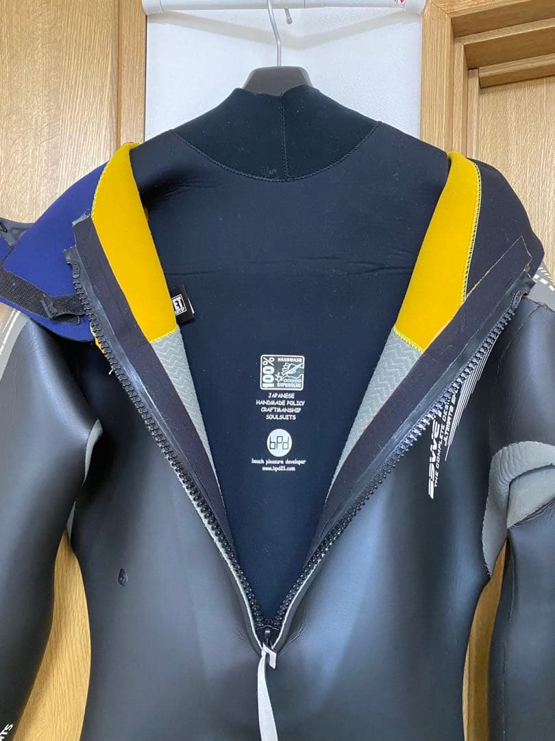 ★裏起毛で暖か‼︎【Be wet】のメンズ用５×３ｍｍセミドライフル　ビーウェット