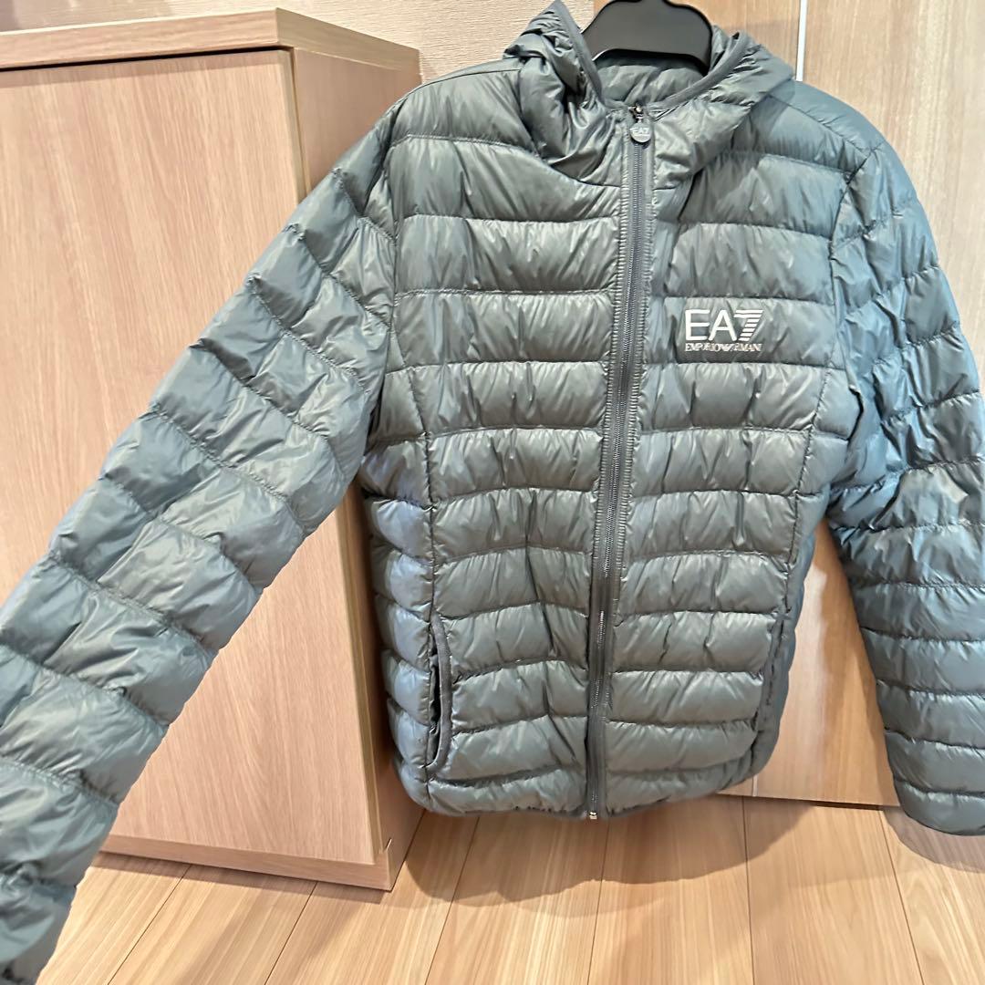 EA7 Emporio Armani グレー ダウンジャケット