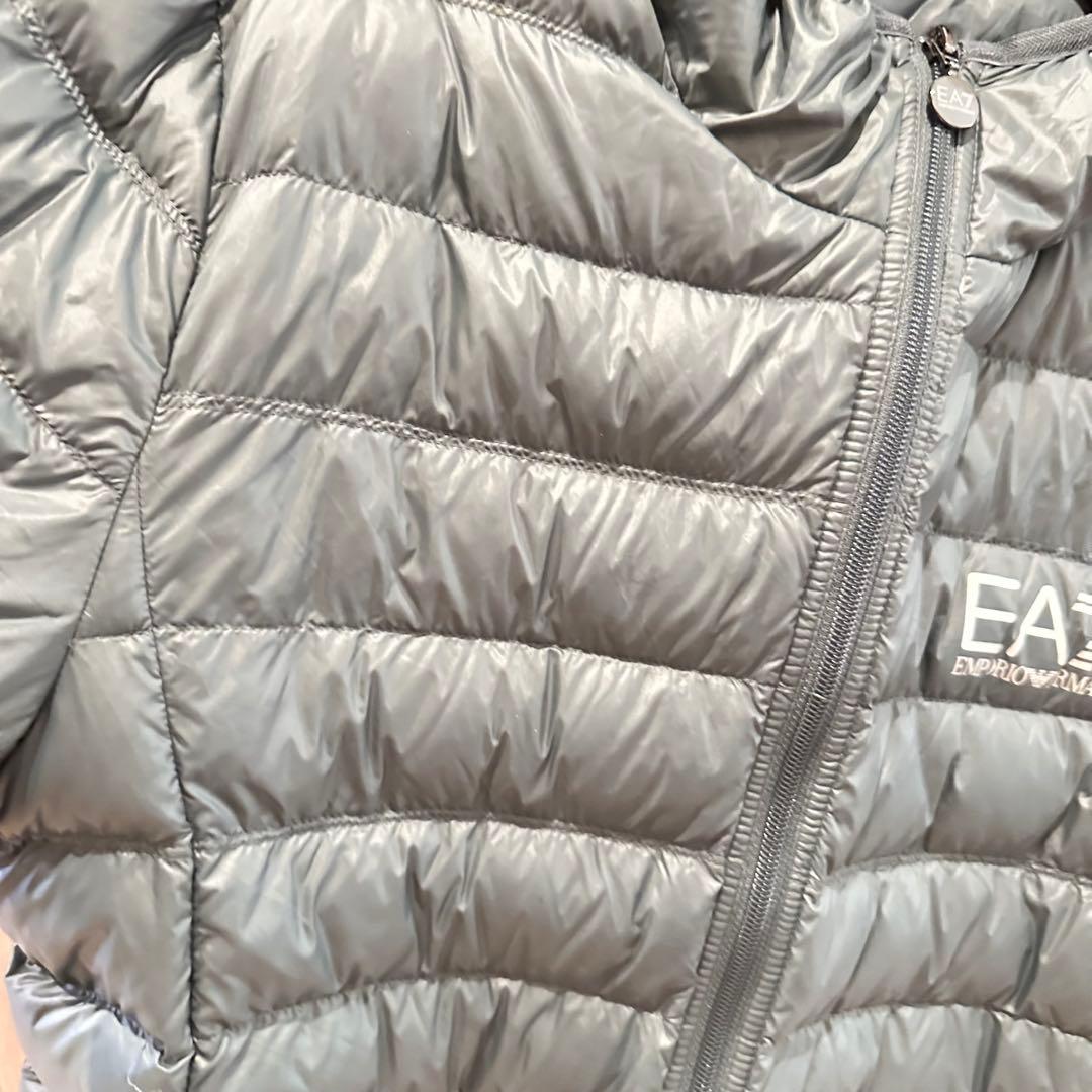 EA7 Emporio Armani グレー ダウンジャケット