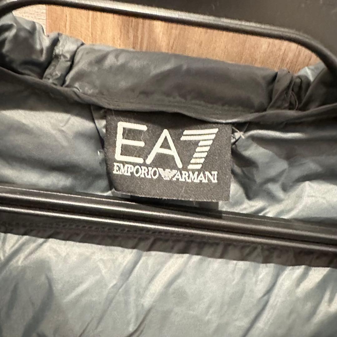 EA7 Emporio Armani グレー ダウンジャケット