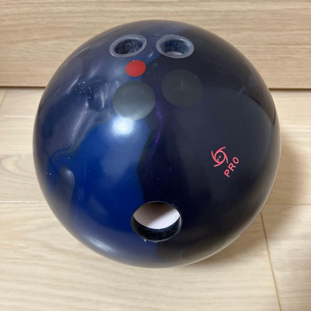ボウリングボール　ストーム社アイオンプロ