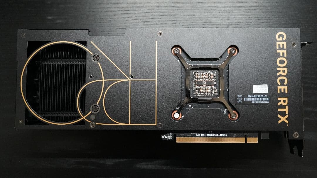 グラフィックボード・グラボ・ビデオカード ASUS ProArt GeForce RTX 4080 Super 16GB