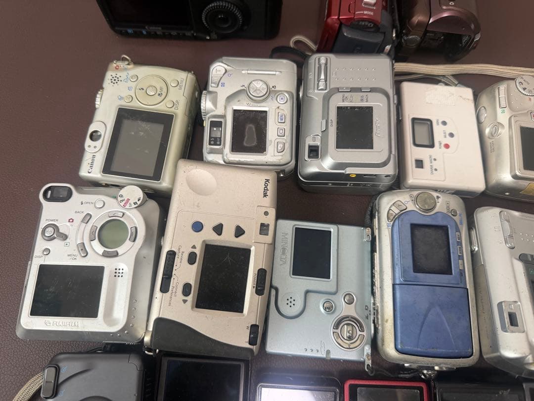 デジタルカメラ Canon Nikon SONY Panasonic .56台