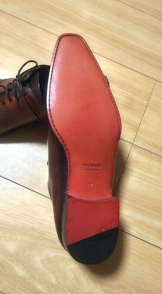 【未使用】　マグナーニ　42(26〜26. 5cm相当)　ブラウン