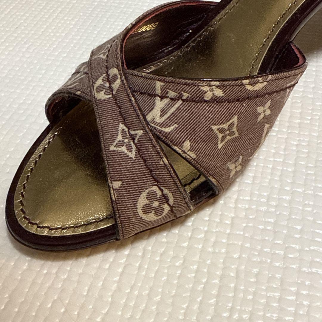 LOUIS VUITTON ブラウン クロスストラップミュール