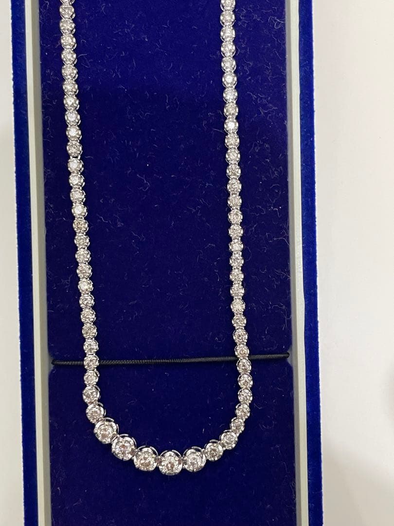 天然ダイヤモンド　5カラット　テニスネックレス