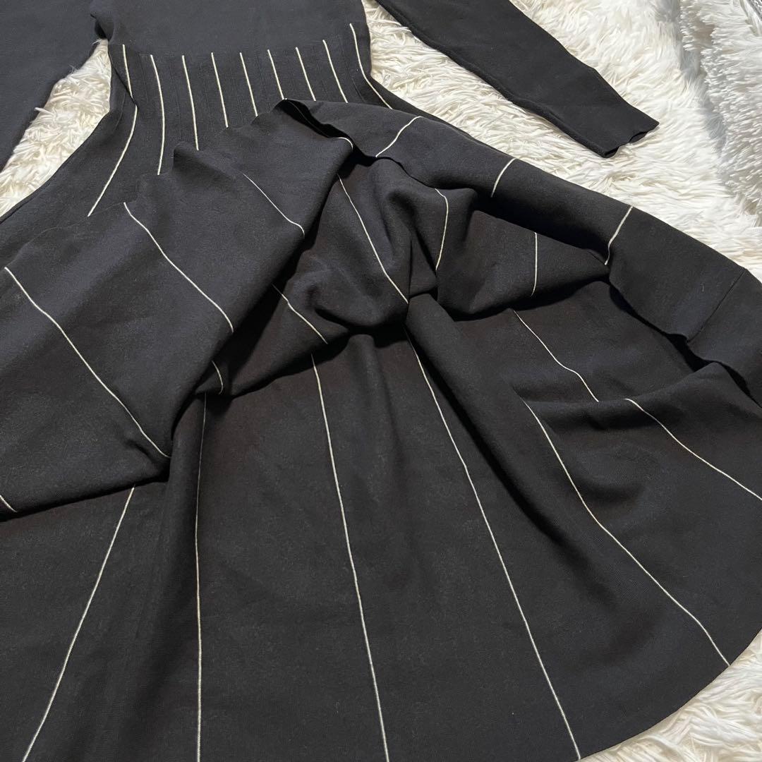 美品✨CELFORD（セルフォード）　ピンタックプリーツニットワンピース