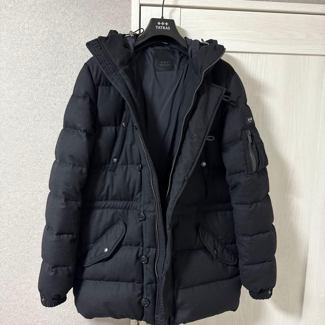 TATRAS ブラック ダウンジャケット　MTABIS4193