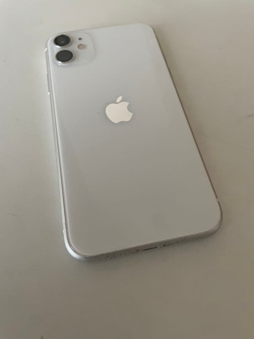 Apple iPhone 11 64GB 本体＆ケース⭐︎フィルム付き