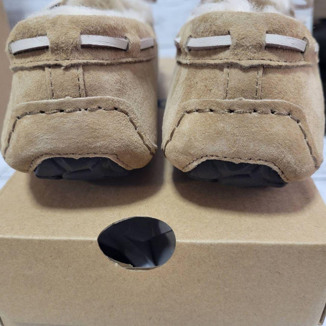 本日発送！！UGG DAKOTA TABACO 23cm モカシン
