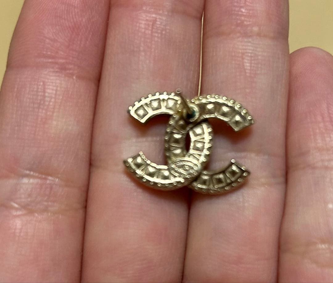 channel 片耳ピアス