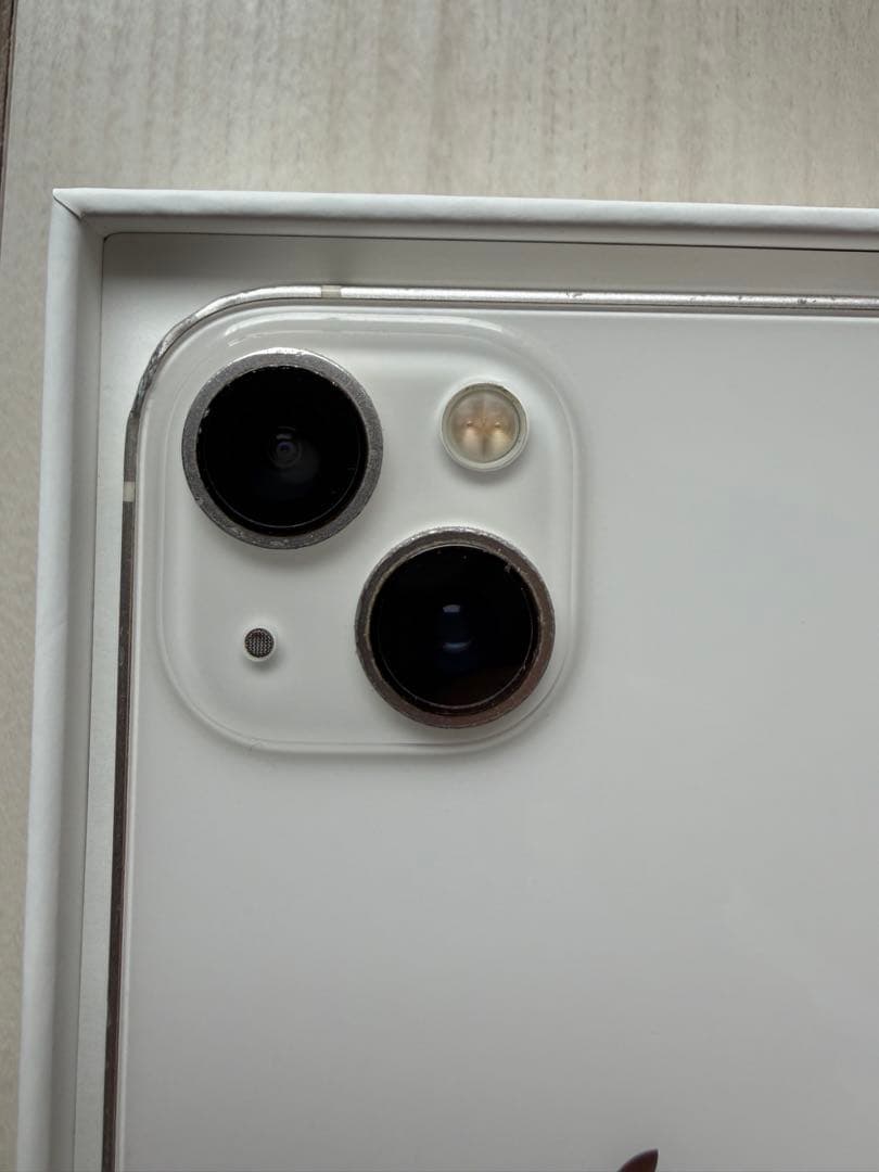 Apple iPhone 13 ホワイト 本体