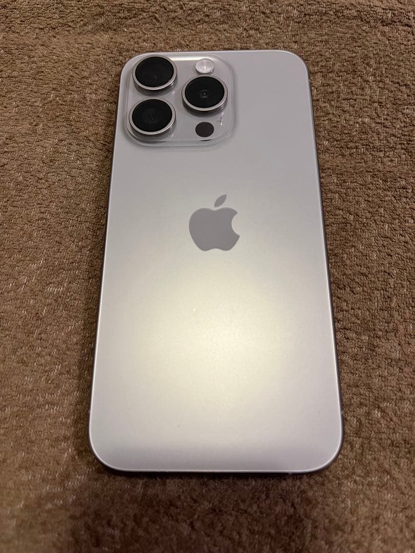 iPhone 15 Pro 128GB - ナチュラルチタニウム Simフリー