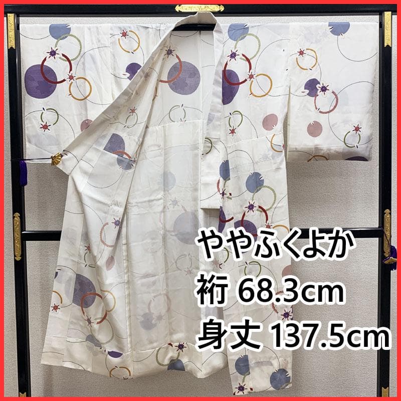 411mu18,505myu15◆ややふくよか 銀彩 鉄仙花 長襦袢