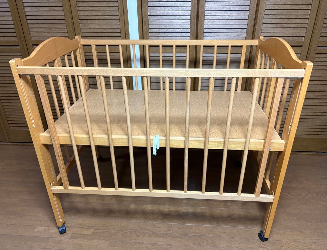 【安心日本製】石崎家具　ベビーベッド　スリーピー　折りたたみキャスター付