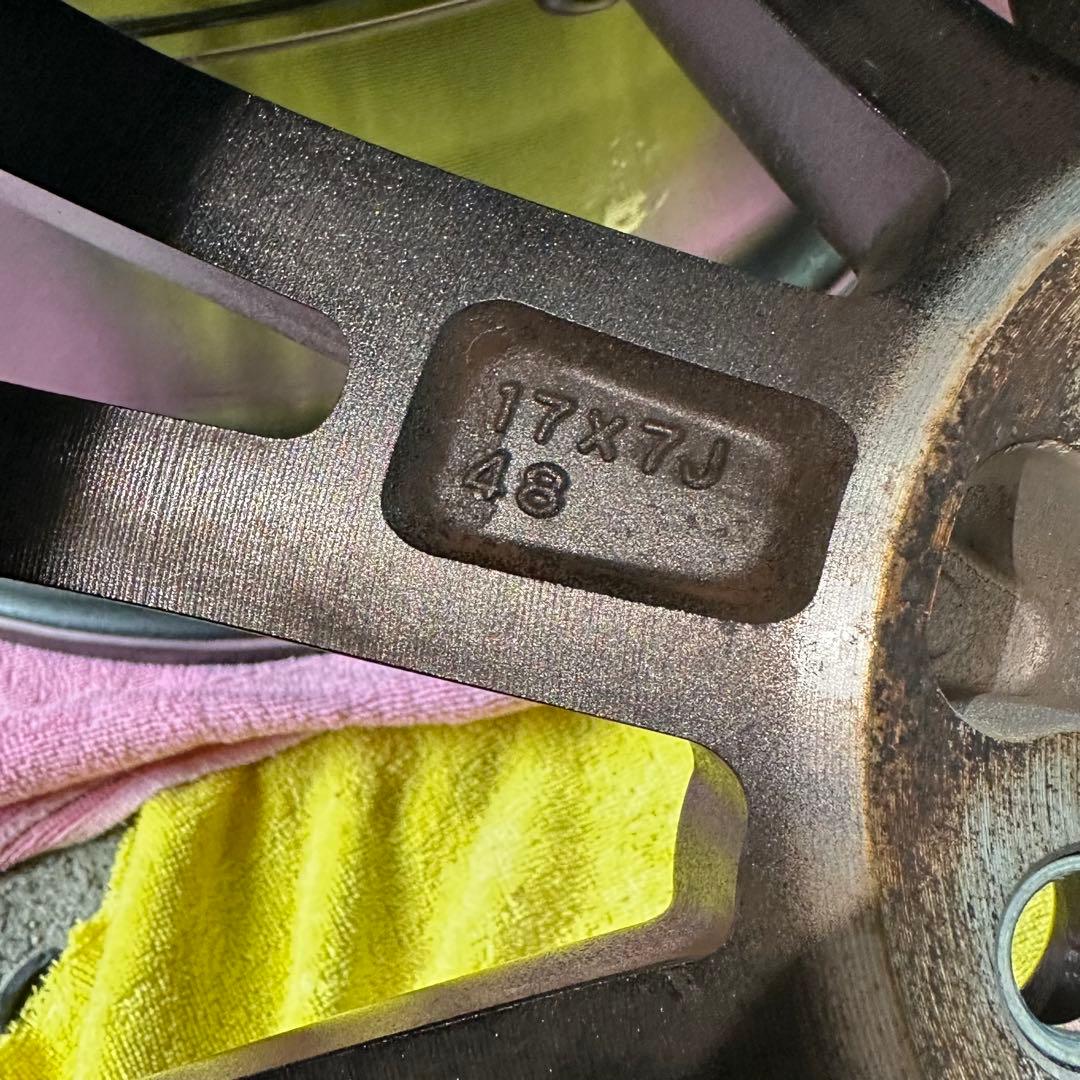 トヨタ純正ホイール