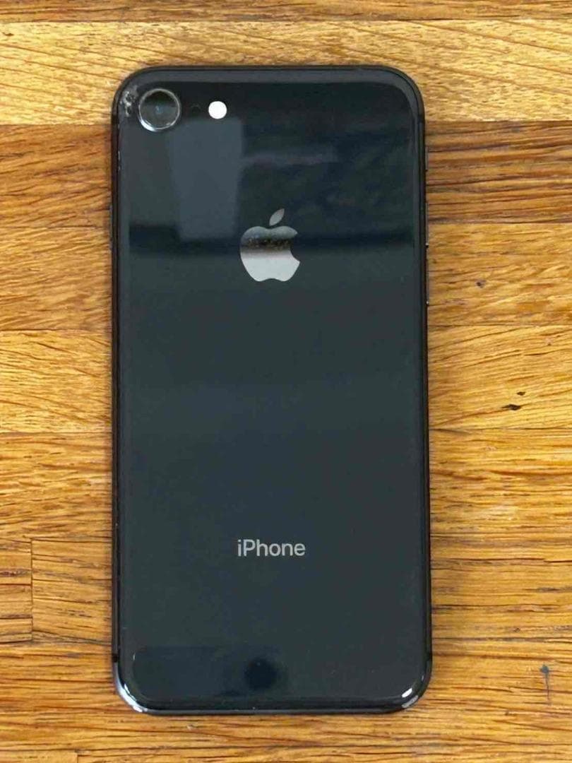 Apple iPhone 8 64GB＜中古＞