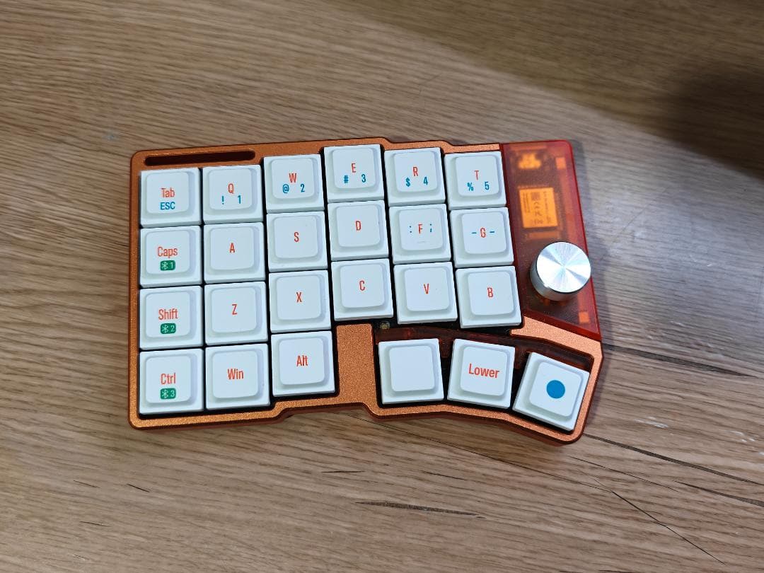 Cornix LP分割キーボード 特別カラーオレンジ色