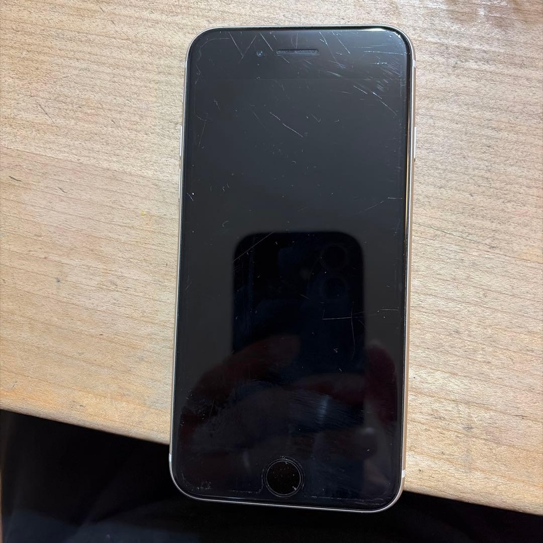 iPhone se第三世代