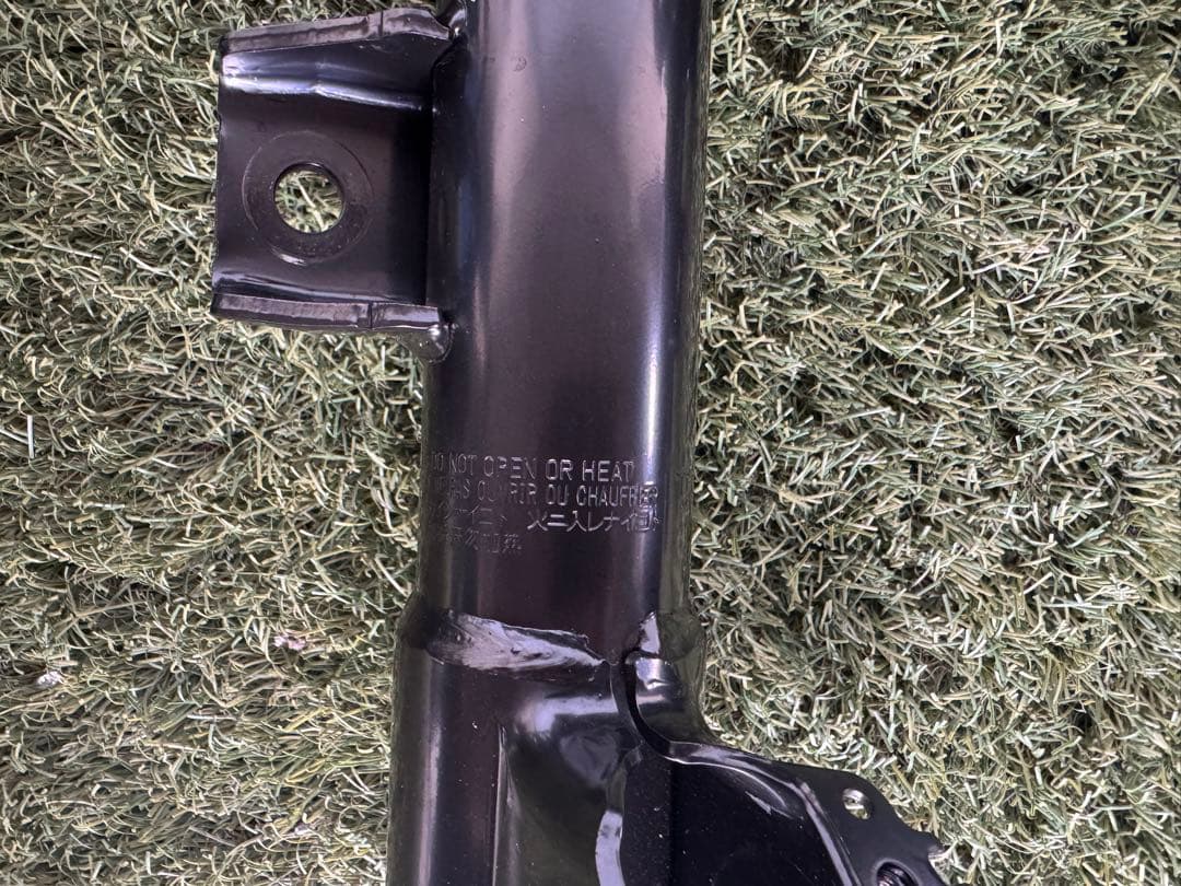 新車外し　40アルファードサスペンションキット一式　美品