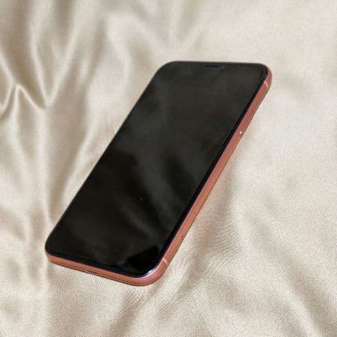 【美品】iPhone XR 128GB◎色・コーラル