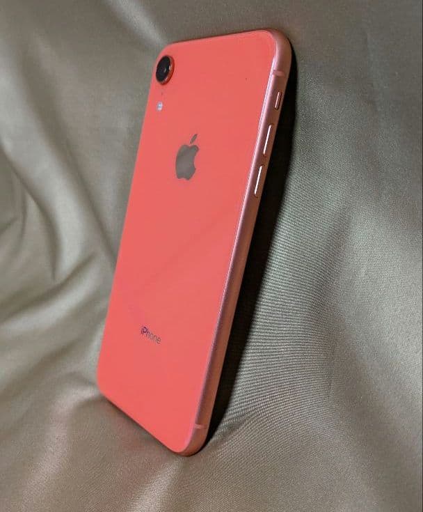 【美品】iPhone XR 128GB◎色・コーラル