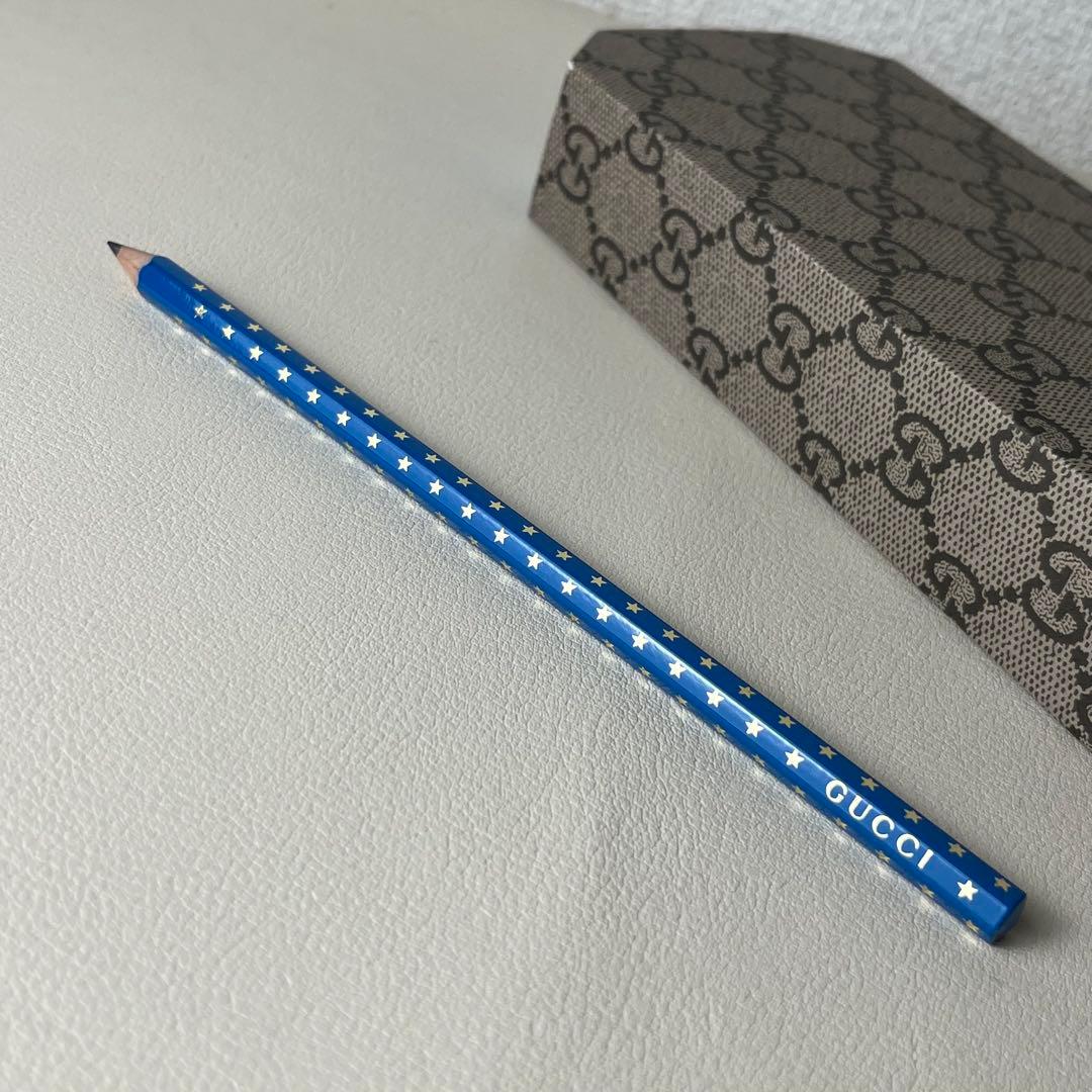 2点セット　新品未使用　GUCCI ノート　鉛筆　ディズニー　ドナルドダック