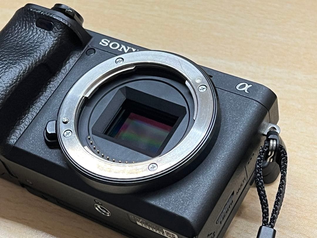 【出品2/8まで】SONY α6400 ミラーレス一眼カメラ