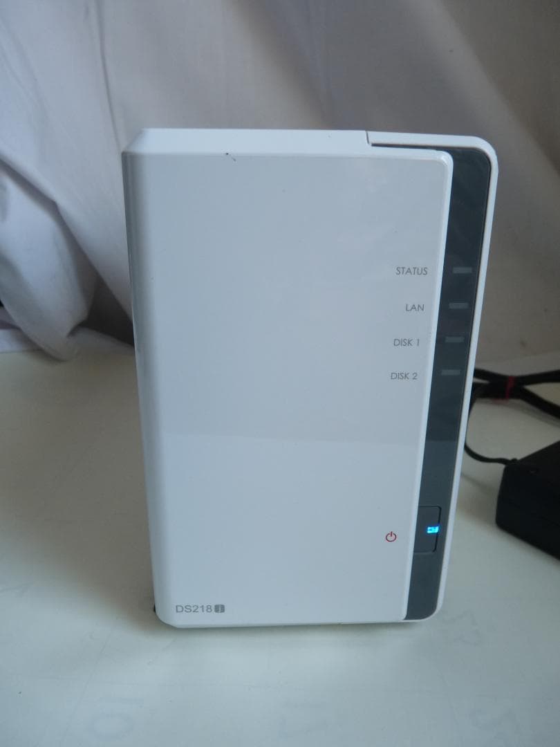 外付けハードディスク・ドライブ Synology DS218j NAS /Seagate ST1000DM010