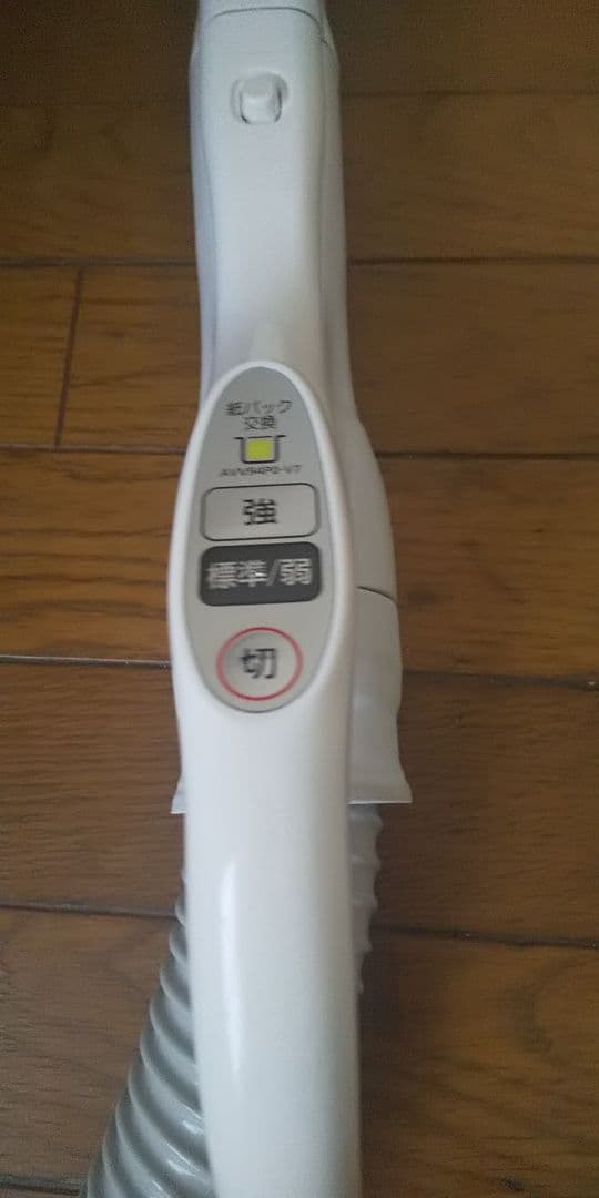 24年製❗軽量型、パナソニック、紙パック式掃除機(エアーノズル)